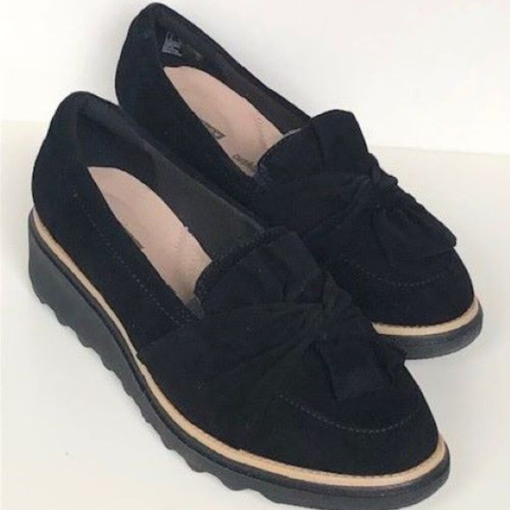 NIB CLARKS Sharon Dasher Collection Black Suede Slip-on Loafers Size 6.5 WIDE